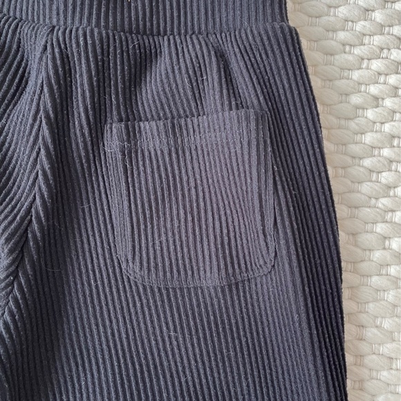 Alo Muse Sweatpants Ribbed Joggers Women’s Black XXS Athleisure Lounge W5784R - Picture 4 of 5